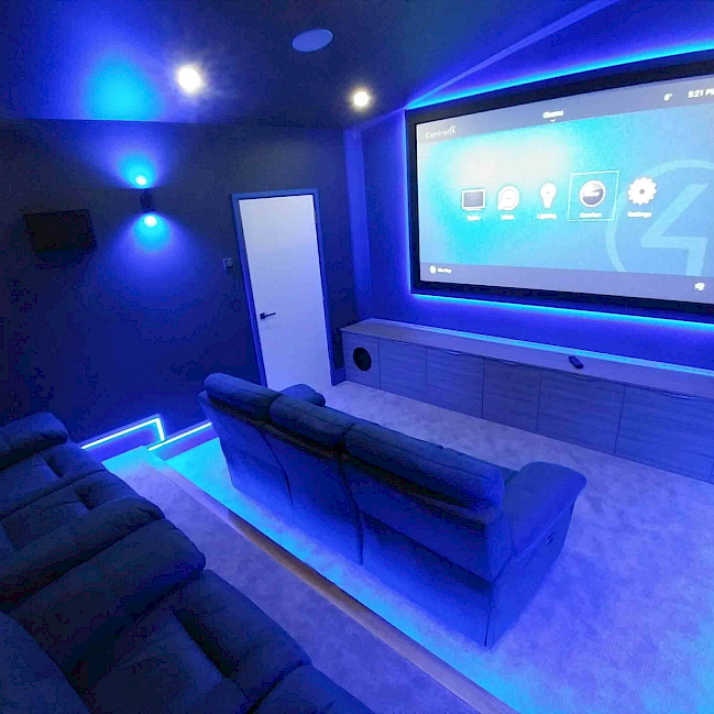 Preview image - Home Cinema Room